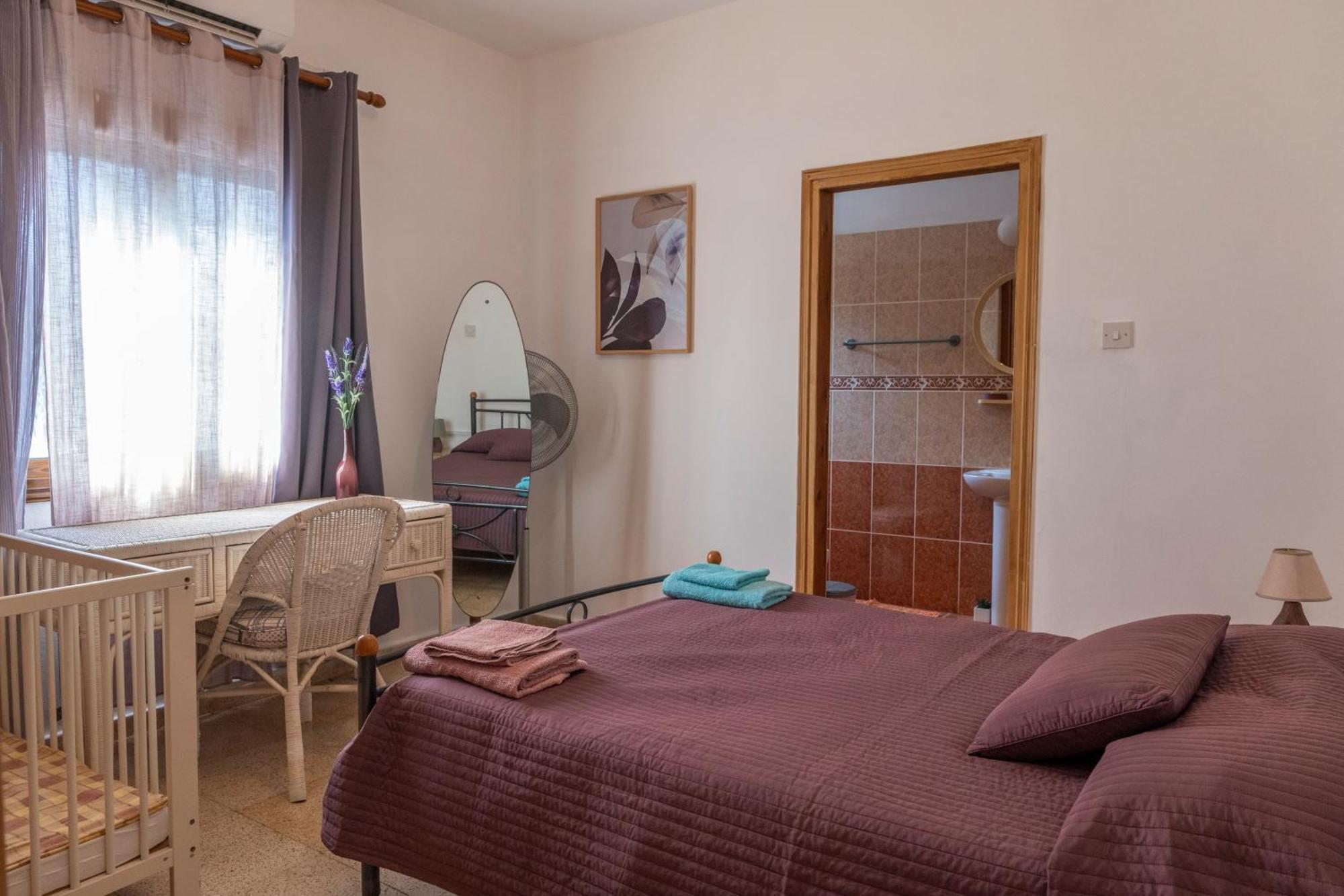 Spiti Damianos Villa Beachfront Помос Екстериор снимка