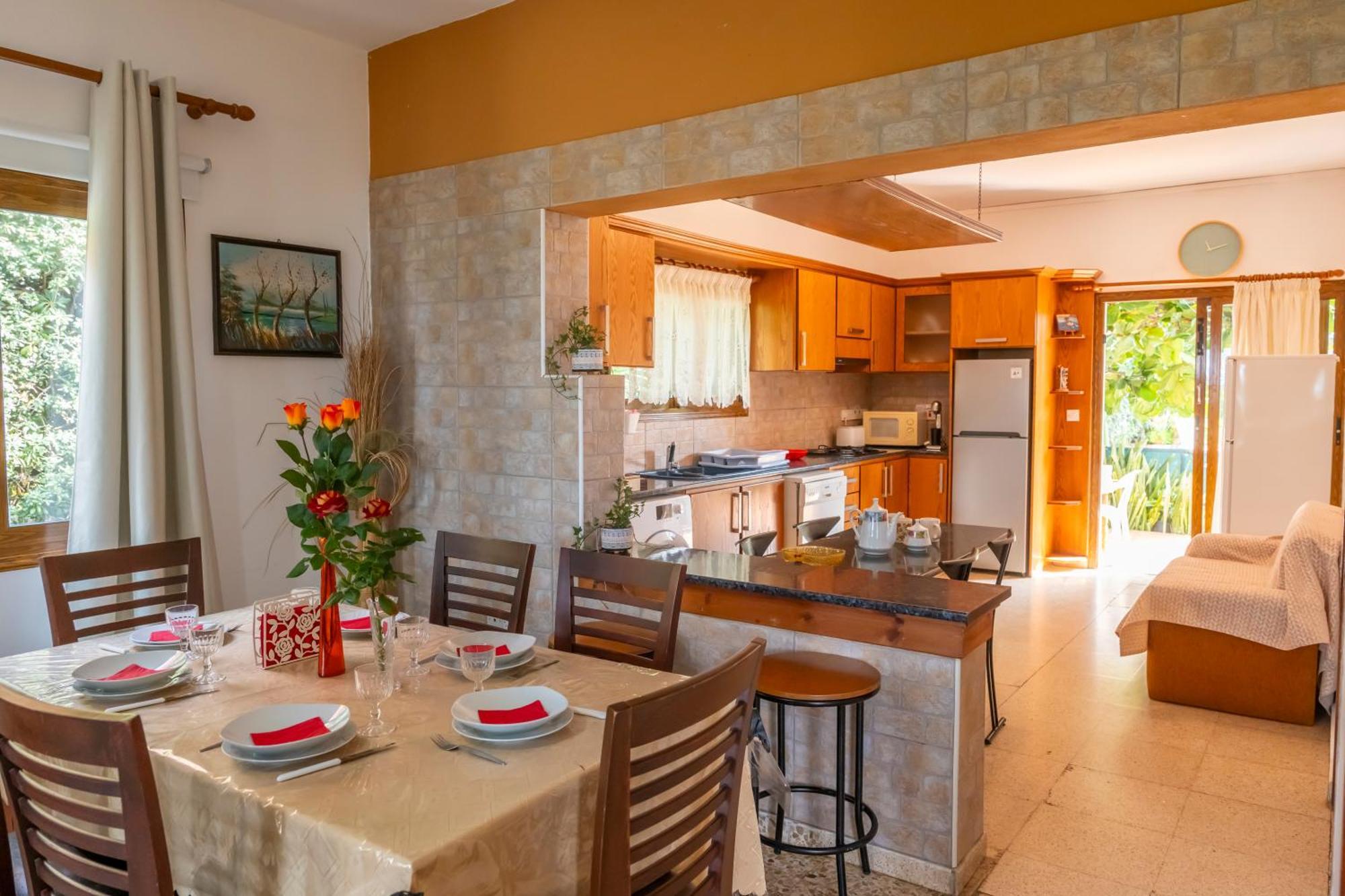 Spiti Damianos Villa Beachfront Помос Екстериор снимка