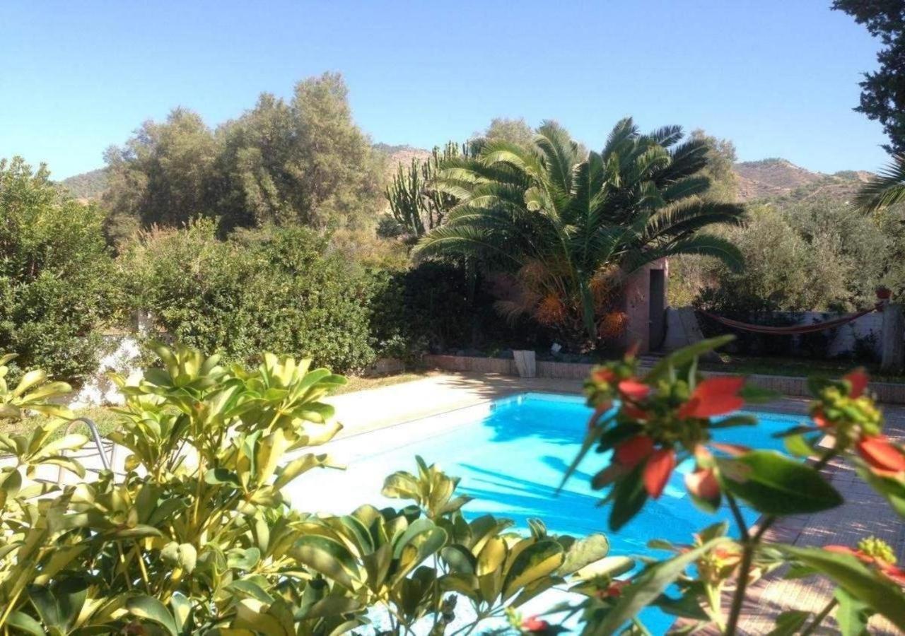 Spiti Damianos Villa Beachfront Помос Екстериор снимка